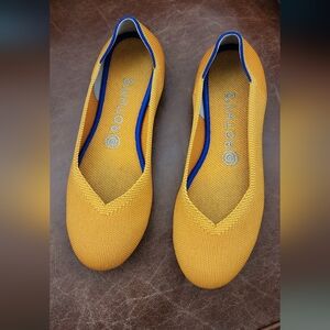 Rothy's Lemon drop flats in size 8